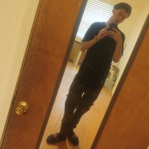 Meet your Posher, Alex